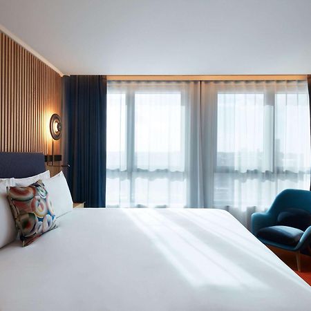 So/ Paris Hotel Bagian luar foto Deluxe room